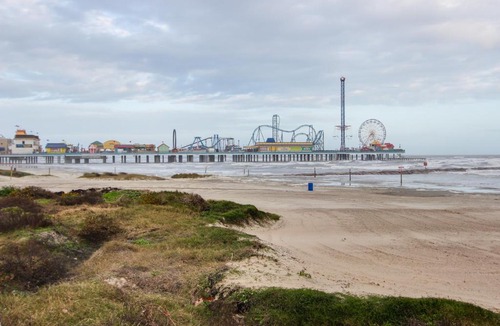Galveston House | On Beach Time