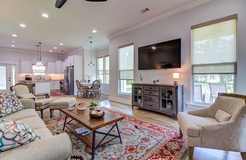 Long Beach House | One Block Away