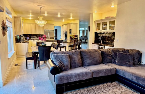 Morgan Hill House | One of a kind Elegant Executive Estate in Morgan Hill.