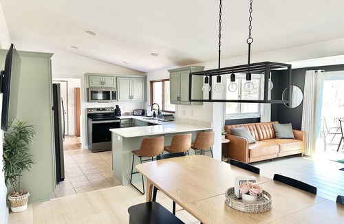 Fish Creek House | Orchard Ranch - Fish Creek | Sleeps 10 Trails Coffee Bar Snowshoes