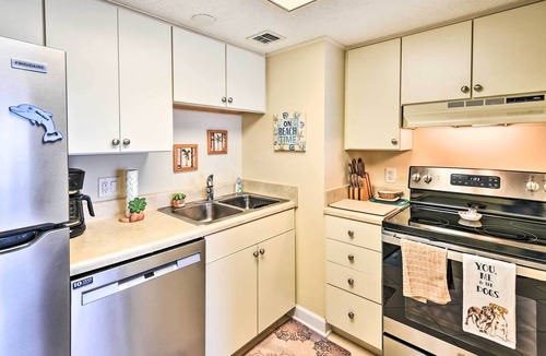 Ormond-by-the-Sea Condo | Ormond Beach Condo w/Balcony & Views