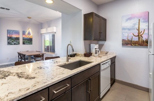 Worldmark Condo | Oro Valley | Group Desert Basecamp | Pool + Hot Tub | 3BR Sleeps 8