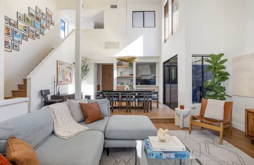Venice House | Pacific Breeze - Modern Venice Beach Home