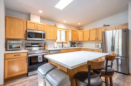 Oxford House | Paddler`s Paradise at Lake McGinnis