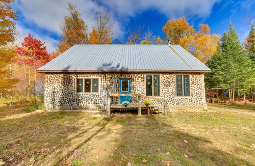 Paradise House | Paradise Cottage: Trail Access Nearby