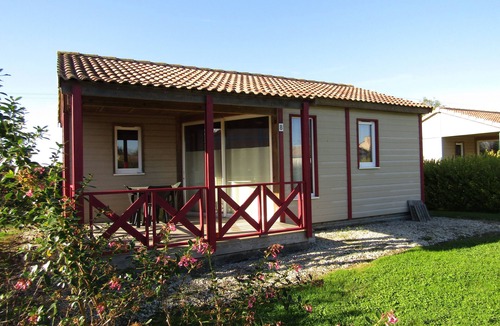 Le Ham Ski Chalet | Parc Résidentiel de Vacances Arboré 9 Gites Avec Piscine Couverte et Chauffée