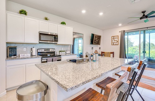 Wesley Chapel South House | Patio & Nature Views! Wesley Chapel End Unit