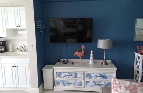 Ortona Park Condo | Peaceful and clean beach studio with ocean and city views in Daytona Beach