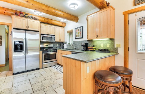 Arnold Cabin | Peaceful Escape in the Pines: Arnold Cabin w/Deck
