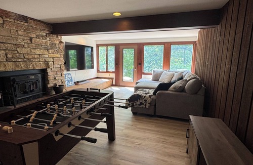 Fond du Lac House | Peaceful Lakefront Getaway - Private Dock & Patio, EAA & Fond du Lac