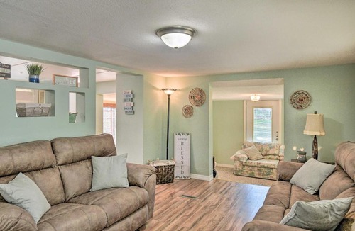 Satsuma House | Peaceful Satsuma Escape w/Dunns Creek Access