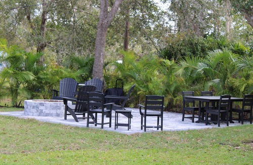 Arcadia House | Peach Paradise-Enjoy a cozy retreat in the country!
