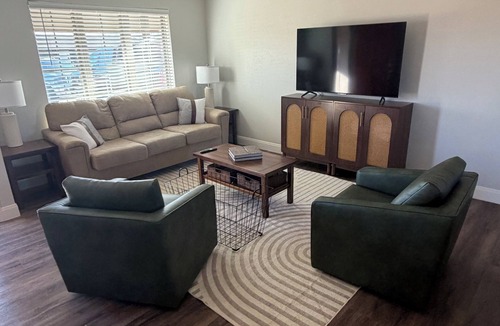 Canyon House | Pennys Place