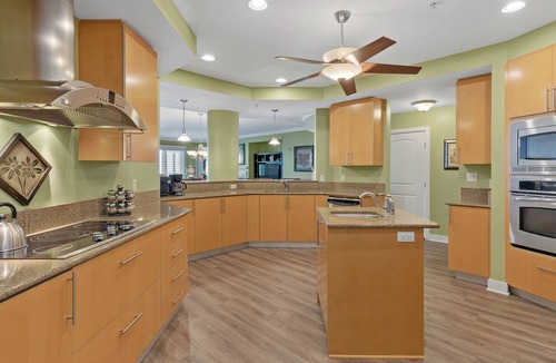 Daytona Beach Condo | Penthouse level 3BD/3.5BA @ Ocean Vistas 1106