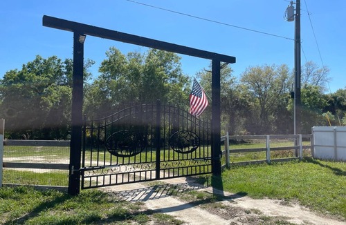 Okeechobee House | Perfect 3-bedroom mobile home in nature paradise