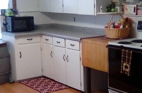 Conover House | Perfect for summer right on twin lake 4 bedroom 2 full bath home
