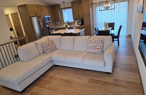 Cascade Township House | Perfect Luxury 4-bedroom house with Central AC in Rochester