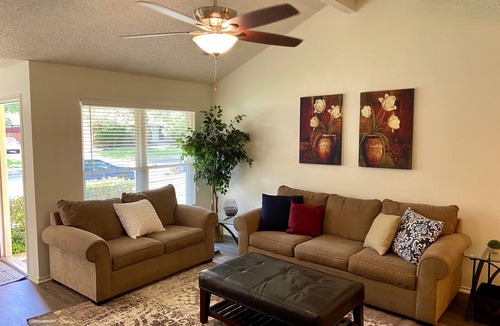 Euless House | Pet Friendly, Charming 3BR in DFW