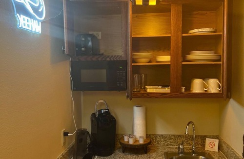 River Ranch Apartment | Pet-Friendly River Ranch Escape Walk to Rodeo & Ranch Activities