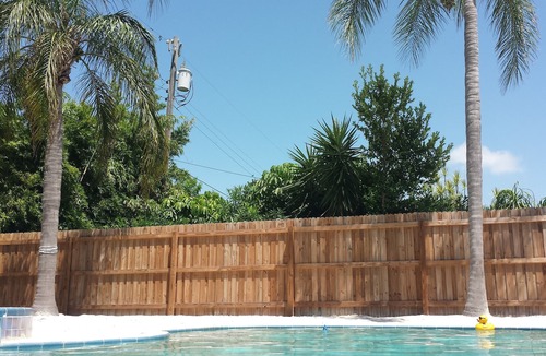 Vina Del Mar Island House | Pet Friendly.Walk to Pass-a-Grille Beach from Vina Del Mar private pool home