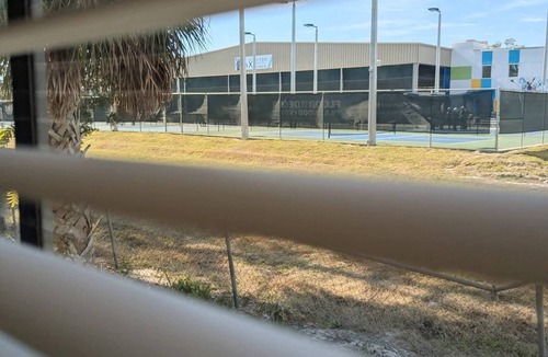 Holly Hill House | Pickleball Paradise: Spacious 4/3 Retreat Steps from the Courts & Daytona Beach