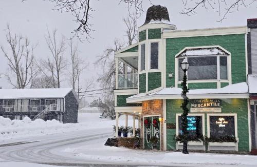 St Ignace House | Pier Harbor #1