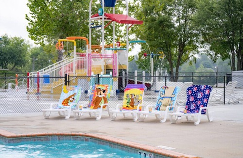Pittsfield Cabin | Pine Lakes Adventure Stay | Waterpark, Fishing & Lakefront Fun | Lake Views