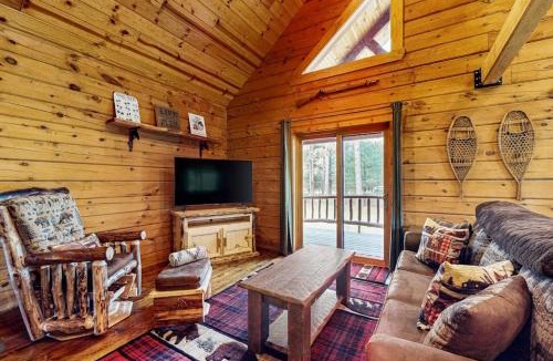 New Lisbon House | Pine Rock Cabin