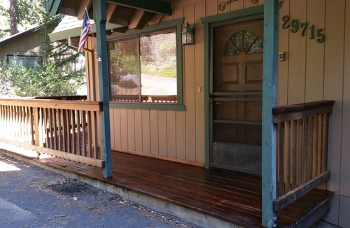 Cold Springs Cabin | Pinecrestarearentals #8 Comfy Cabin 3rd night free. Just Book 2nights.