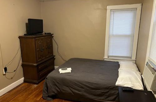East Stroudsburg House | Poconos room for rent in east Stroudsburg pa