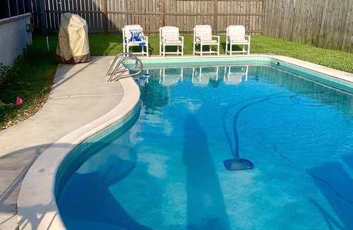 Hampton Homes House | POOL,3 BR Merritt Island, Cocoa Bch, Port Canaveral, USSSA fields,KSC