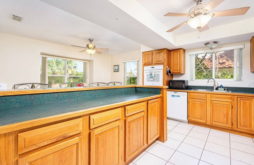 Calulantic House | Pool Home Directly Across from Ocean-Fire Pit-Sunnyside Up