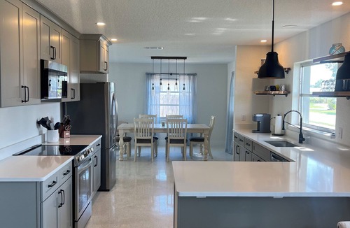 Seacoast Shores House | Pool house, close to the beach!