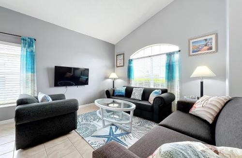 Four Corners House | Pool, spa & game room - near Disney & parks