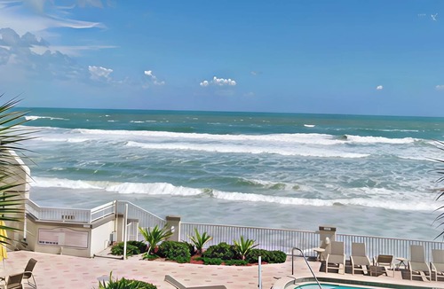 Ortona Park Condo | POOL, SPA, GYM & SAUNA RE-OPENED 11-15-25