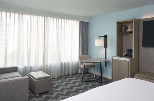 Cocoa Beach Hotel | Prime Location | Outdoor Pool, Parking & Tiki Bar | Walk to Beach