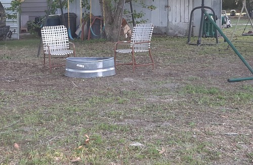 High Springs RV Rental | Private, 1 Mile to Poe, 4 miles to Blue, 6 Miles to Ginnie. Tent/Camper camping