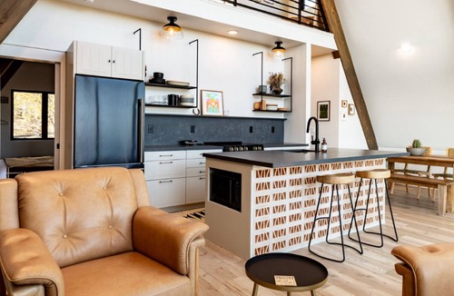 Williams Cabin | Private A-Frame w/Fire Pit + Views