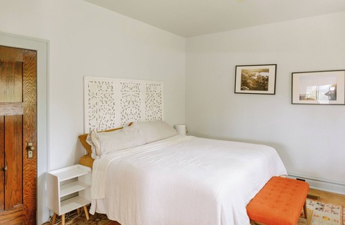 Ironwood House | Private and Serene 4-bedroom farmhouse in Ironwood