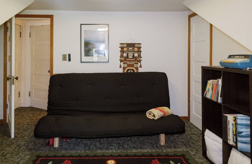 Ironwood House | Private and Serene 4-bedroom farmhouse in Ironwood