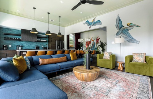 Faubourg Lafayette House | Private Backyard Oasis with Heated Pool