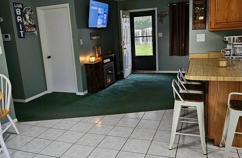 Satsuma House | Private Home and Dock on Dunns Creek! Sportsman's paradise, hosted by Sportsman.