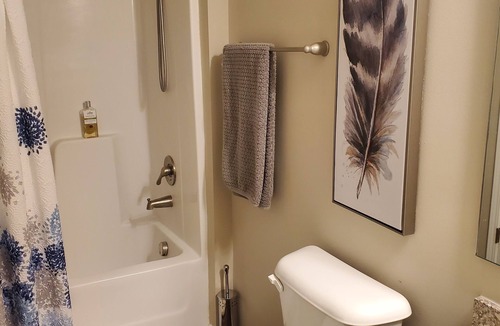 Acton Condo | Private Lux BR/BA. Marc Adams School/D'town/Greenwood