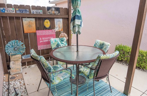 The Villages House | Private Pool and Hot Tub in The Villages