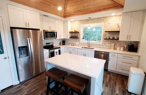 St. George Island Cottage | Private Pool! Easy Beach Access!