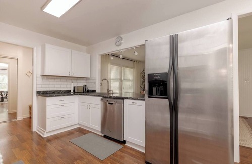 Perry House | Private Pool Oasis | 4BR Near Downtown Perry