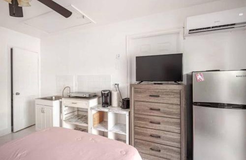Florida Ridge Apartment | Private Studio Apartment in Vero Beach Florida