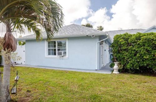 Florida Ridge Apartment | Private Studio Apartment in Vero Beach Florida