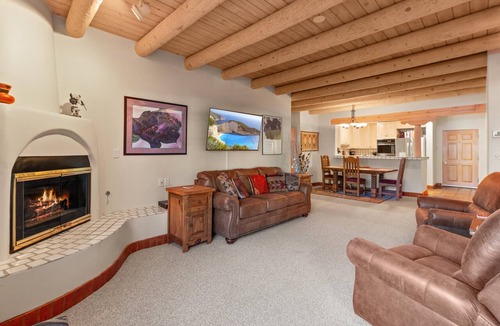 Quail Run Condo | Quail Run 101 | Private Patio | Golf Course | Pool & Hot Tub | Tennis & Pickleball | Spa