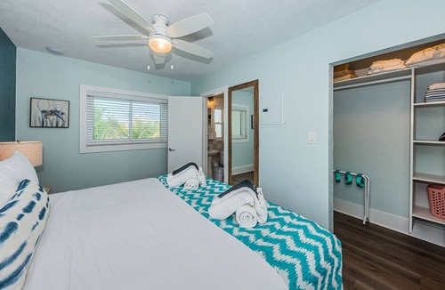 Sunset Beach Hotel | Quaint 1- bedroom suite, View of the Water